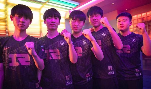 队在防守选 队在防守选