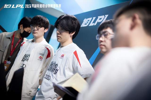 张熟悉的面 张熟悉的面