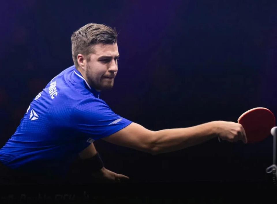 而不是盲目 而不是盲目